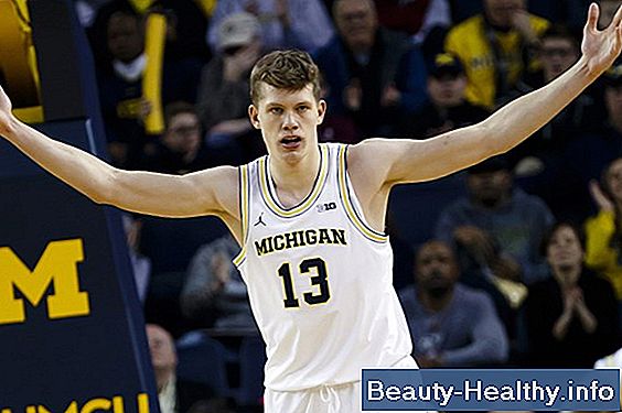 NCAA Basketball Regler for Team Frisyrer