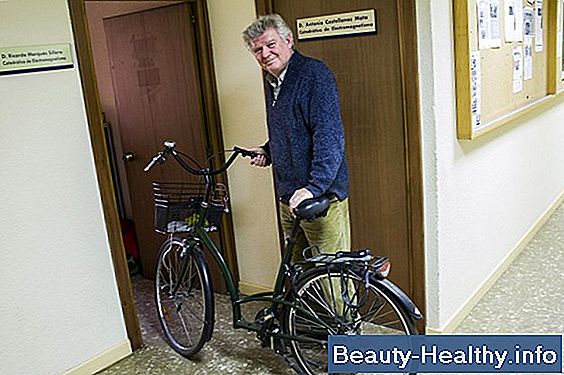 Como amarrar bicicletas no porta-bicicletas