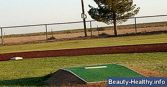 Cómo hacer un campo de béisbol en el patio trasero