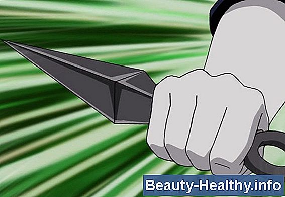 C贸mo lanzar un cuchillo Kunai