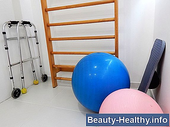 Cómo usar la pelota de ejercicio Danskin