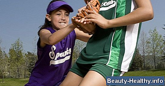 ¿Cuál es la diferencia entre los palos de softball de lanzamiento lento y Fastpitch?