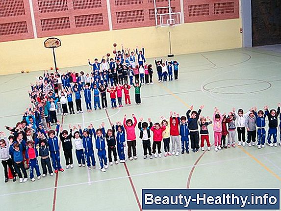 Entrenamiento de baloncesto para niños de 6 a 7 años