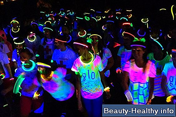 Ideas para un Black Light Pep Rally