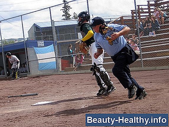 Oficiales de softbol y sus deberes
