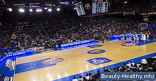 Requisitos de administrador de baloncesto universitario