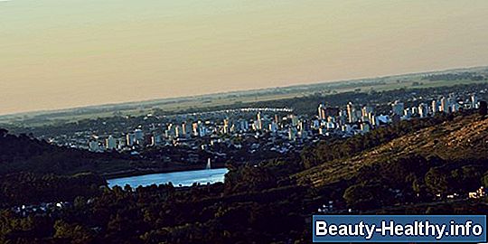 ¿Cuán lejos debe caminar alguien después de la cirugía de reemplazo de rodilla?
