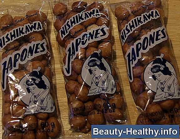 ¿Cuántos carbohidratos tiene una naranja?