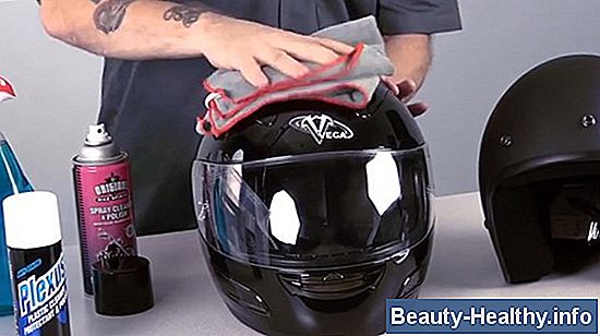 C贸mo limpiar el casco de lucha