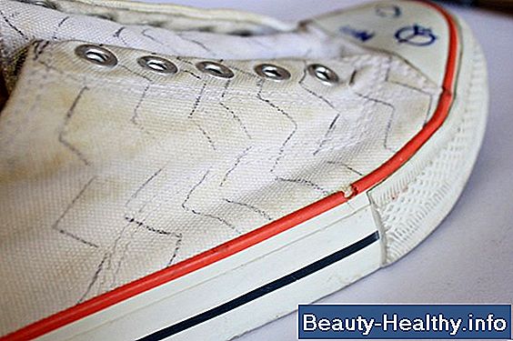 C贸mo usar alcohol para ablandar las zapatillas de goma