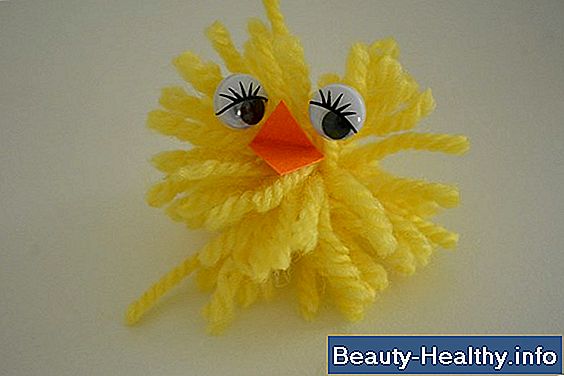 Hvordan lage enkle Pom Poms for Cheerleading