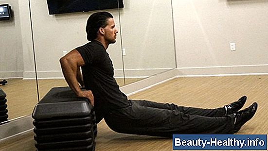 Hvordan trene triceps med dumbbells