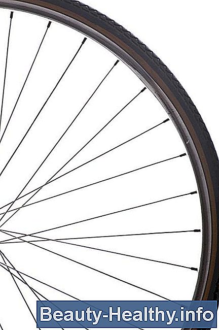 C贸mo quitar una rueda delantera de bicicleta