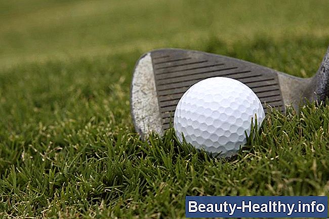 Tilnærming Wedge Vs. Pitching Wedge