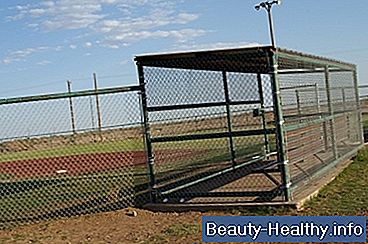 Hvordan lage en Baseball Dugout