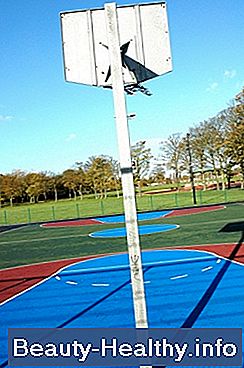 C贸mo verter una losa de hormig贸n para una cancha de baloncesto