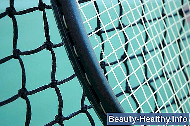 Hur man reparerar ett sprickat tennisracket