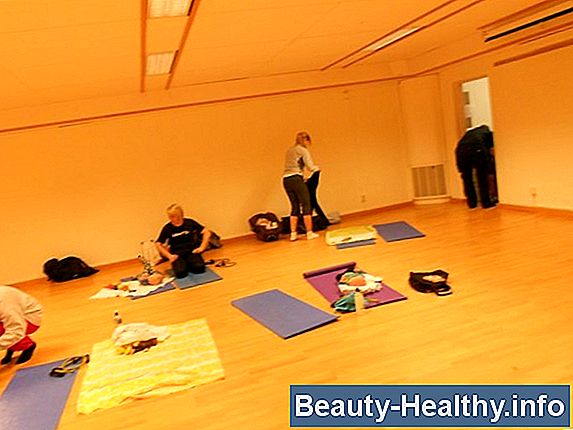 Hur man gör Pilates Clam övning