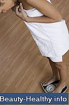 Varför kan någon förlora 13 pounds Fat & Still Gain 4 Pounds on Scale?
